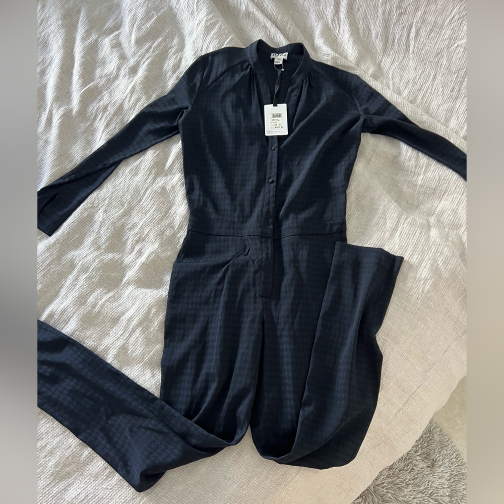 Brand NWT Reiss Navy Houndstooth Jumpsuit Size: 6